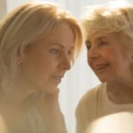 Der neue Expertenstandard „Beziehungsgestaltung in der Pflege von Menschen mit Demenz“ -Stärken und Hürden